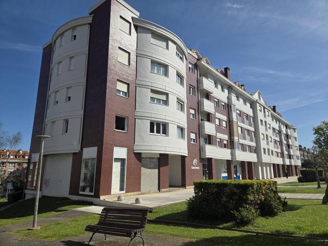 Piso En alquiler en Cazoña-Albericia-Alisal, Santander photo 0