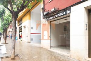 REVITALICEMOS el COMERCIO en PREMIA DE MAR: OFERTA LOCAL en ALQUILER Zona Ambulatorio, C- Mercè photo 0