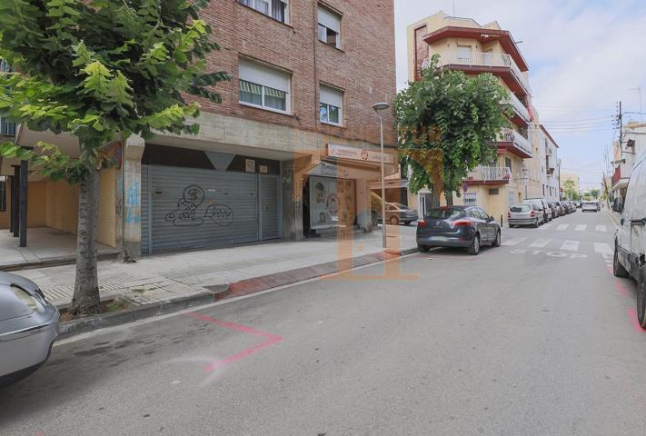 ¡Tu Plaza de PARKING Ideal en PREMIA DE MAR! photo 0