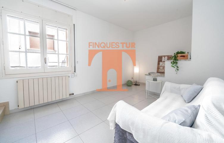 Para 'singles' o parejitas. Como una Casita. Casco Antiguo de Premià de Mar. Ubicación Inmejorable! photo 0