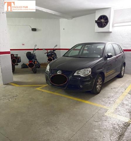 ¡ATENCIÓN! En Premia de Mar Centro VENTA CONJUNTA de 2 PLAZAS DE PARKING photo 0