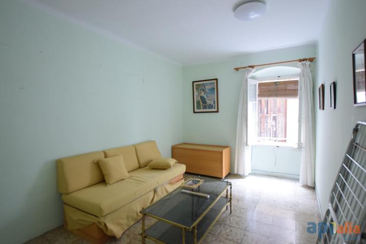 CASA EN VENDA AL CENTRE DE MATARO photo 0
