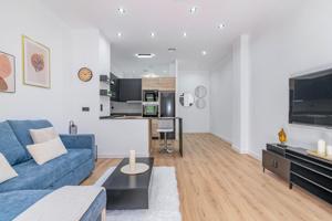 Moderno Apartamento en Alquiler en zona Parque del Genil-Neptuno-Arabial (Granada) photo 0