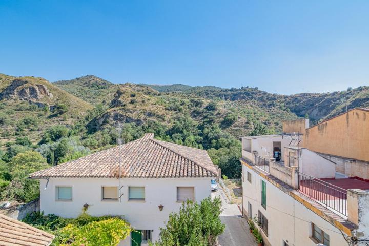 Magnífica casa a la venta en Quéntar (Granada) photo 0