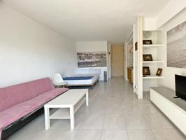 ¡Estudio encantador con vistas a la montaña en Puerto de Alcudia! photo 0