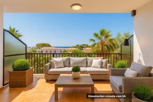 Dúplex reformado con terraza y piscina en Alcudia photo 0