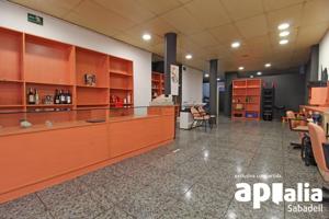 Local comercial - Barbera del Vallès photo 0