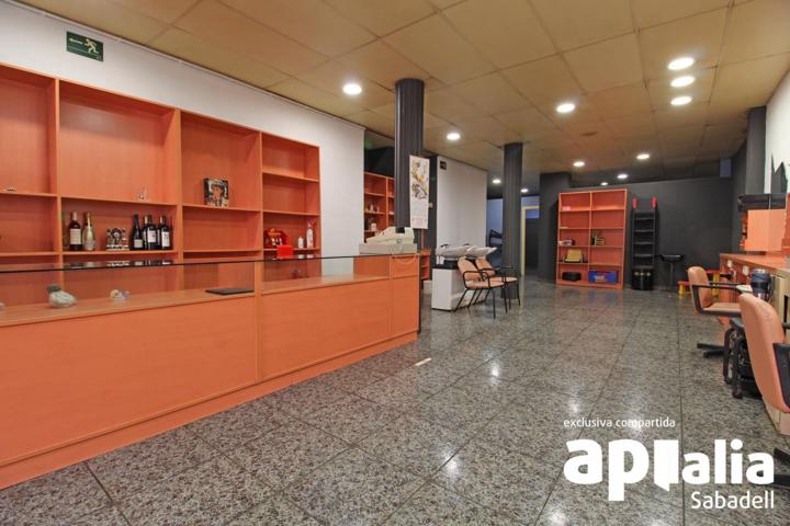 Local comercial - Barbera del Vallès photo 0