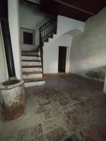 CASA EN EL CENTRO PARA REFORMAR CON TEJADO NUEVO photo 0