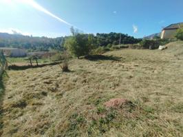TERRENY AMB VISTES A LA MUNTANYA AL CENTRE DE SANT LLORENÇ SAVALL photo 0