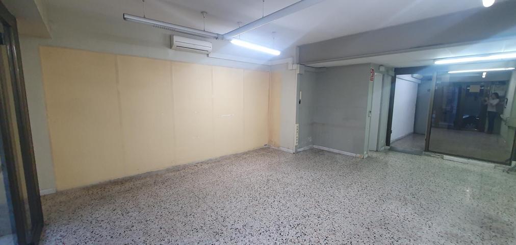 Oficina En venta en El Camp De Larpa Del Clot, Barcelona photo 0