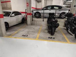 Plaza de aparcamiento para moto, ubicada en pleno centro de Castellar del Vallès photo 0