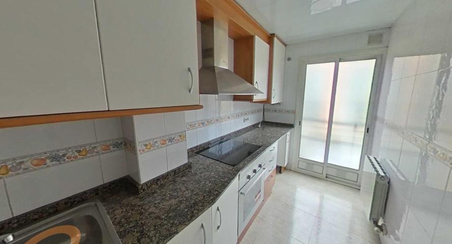 PROPIEDAD ALQUILADA. ESPECIAL INVERSORES EN SANTA PERPETUA DE MOGODA photo 0