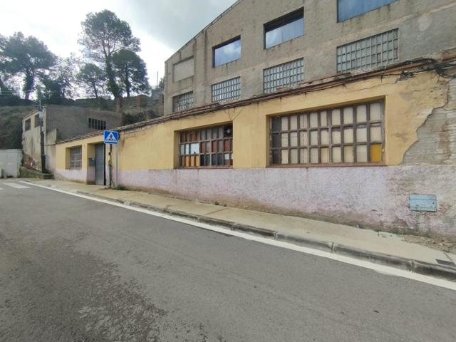 NAVE INDUSTRIAL PLANTA BAJA + ALTILLO ALQUILER OPCION A COMPRA photo 0