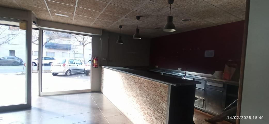 Local comercial en La Garriga photo 0