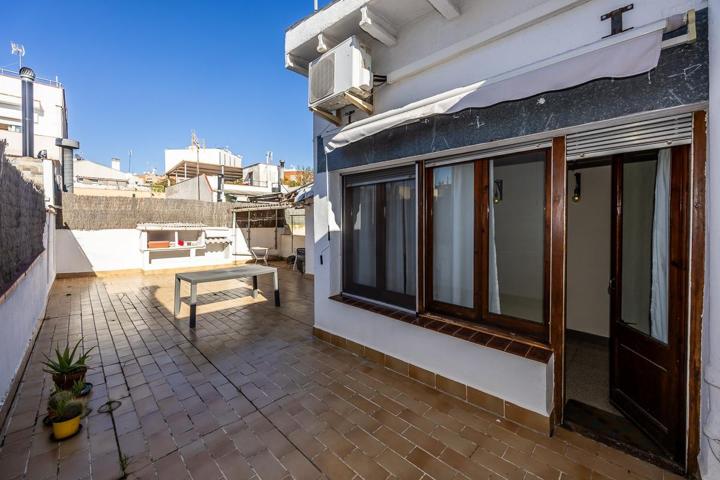CASA CON MUCHAS POSIBILIDADES EN ZONA MERINALES (SABADELL) photo 0