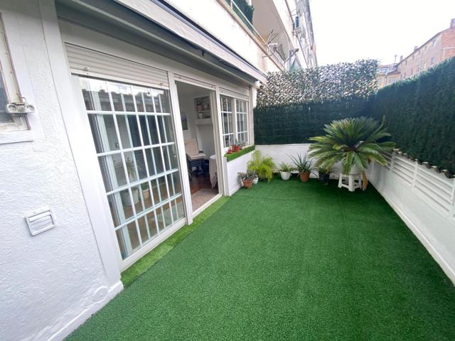 ESPAIÓS I LLUMINÓS PIS REFORMAT AMB GRAN TERRASSA I GARATGE PRIVAT AL CENTRE photo 0