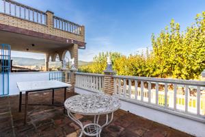 Casa luminosa con terraza y piscina comunitaria en Sant Salvador de Guardiola photo 0