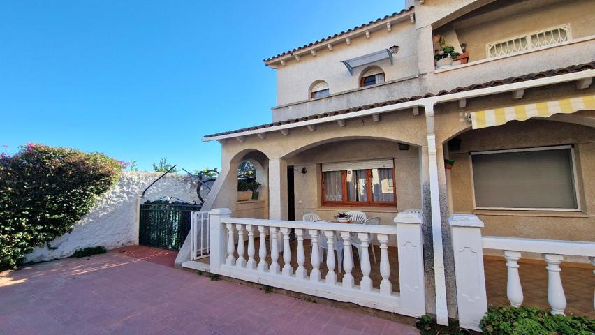 Chalet adosado en Les Sinies, Creixell - Costa Daurada photo 0