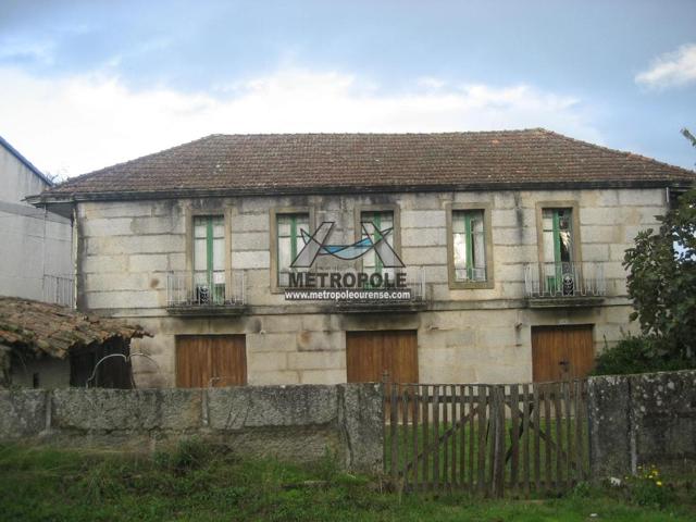 Venta - casa con gran finca en San Cibrao das Viñas photo 0