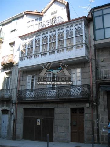 Edificio de viviendas en el centro de ribadavia photo 0