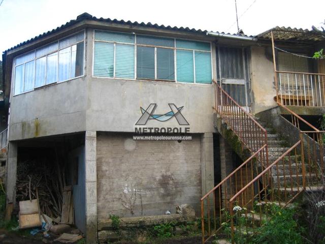 Casa para rehabilitar en la zona de Toen photo 0