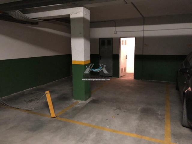 Cómoda plaza de garaje abierta en Lagoas photo 0