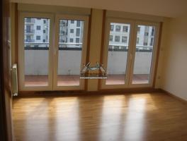 Alquiler sin muebles, CON TERRAZA zona Couto photo 0