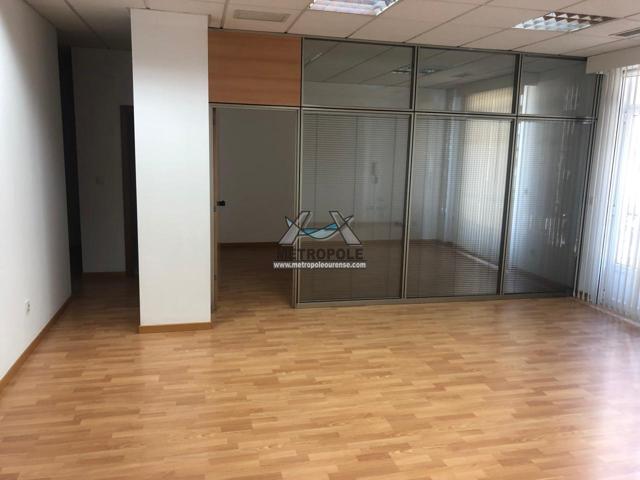 Oficina en pleno centro de la ciudad a un precio inmejorable. photo 0