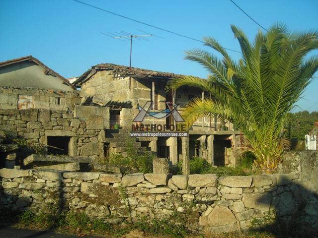 Venta de casa típica gallega para restaurar cerquita de Ourense photo 0