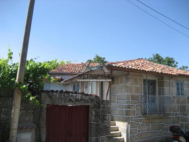 Casa típica gallega con finca a 15 Km economica. photo 0