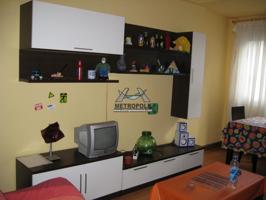 Piso céntrico ideal para estudiantes con 3 dormitorios photo 0