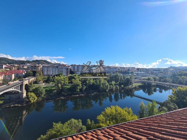 Ático con vistas al rio, 2 terrazas y plaza de garaje photo 0