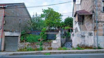 Casa con terreno en Eiroas photo 0