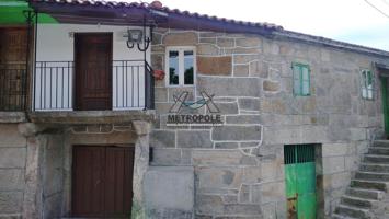 casita pequeña de 1 dormitorio, a pocos minutos de Ourense ciudad. photo 0