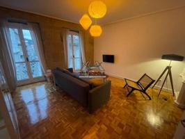Amplio piso de un dormitorio en el centro de Ourense photo 0