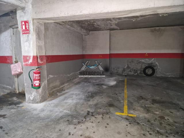 Garaje en la zona del Puente Avd de Marin photo 0