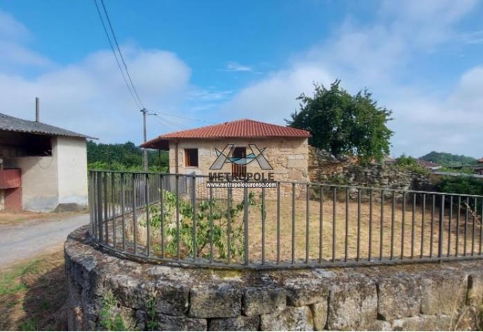 casa rehabilitada cerca de Allariz con pequeña finca photo 0