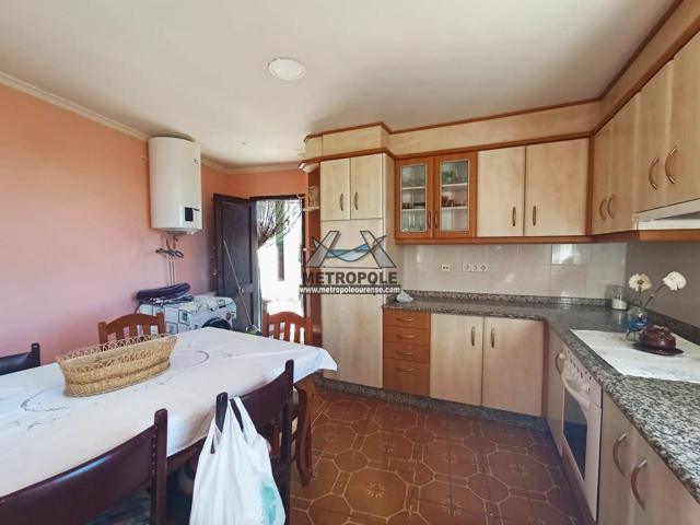 Conjunto de dos casas en venta, Allariz photo 0
