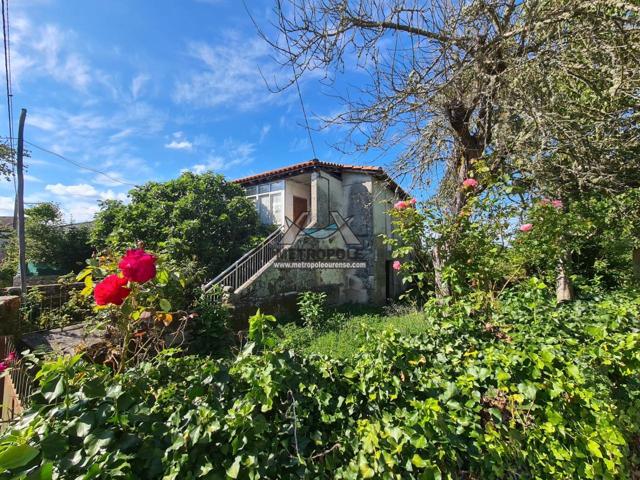 Casa tradicional con horreo y jardín próxima a Ourense (8 km) photo 0