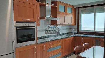 Dúplex en Venta a un Paso de la Estación: Ubicación y Comodidad photo 0