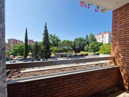 Exclusiva vivienda en Lagoas - Espacio, luz y ubicación privilegiada en el corazón de Ourense photo 0