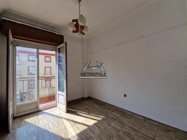 Piso económico zona Plaza Marina photo 0