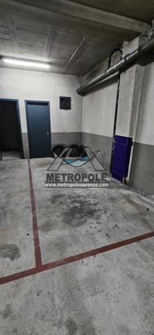 plaza de Garaje en la calle San Rosendo photo 0