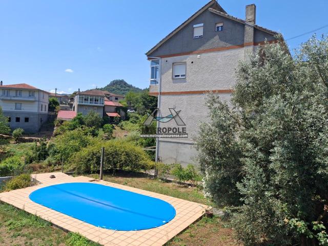 Casa con piscina a escasos minutos del centro photo 0