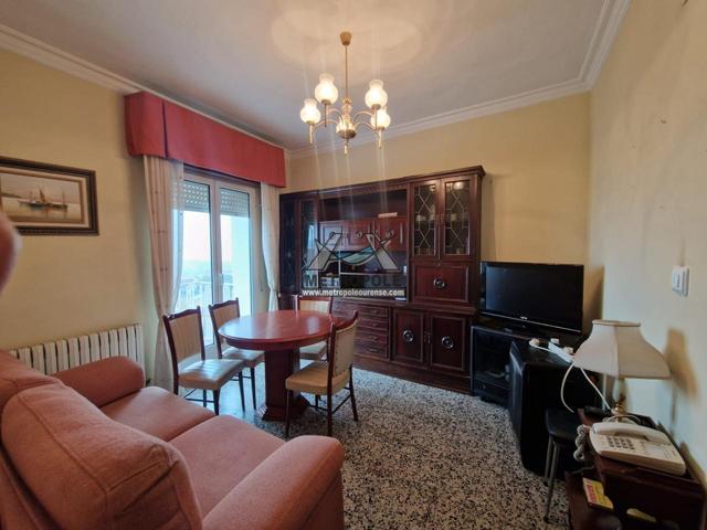 Piso a reformar con vistas photo 0