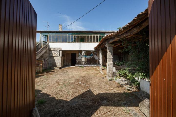 Casa En venta en Amoeiro photo 0