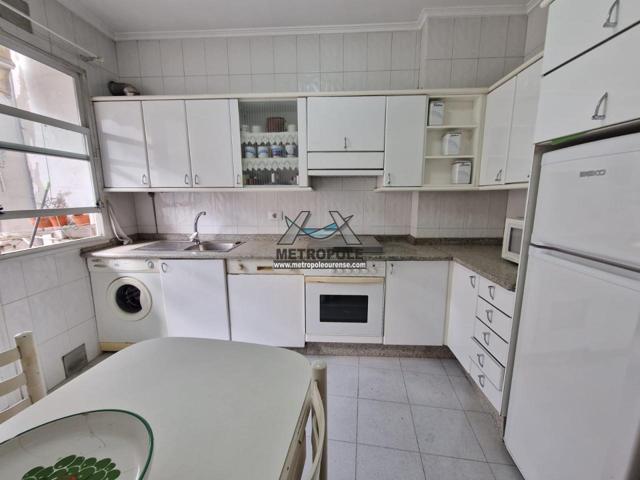 Piso de 4 dormitorios zona A Ponte photo 0