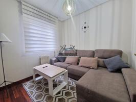 Oportunidad en el Puente, amplio piso con garaje y vistas con un trastero acondiconado como vivienda de más de 90 m2 photo 0