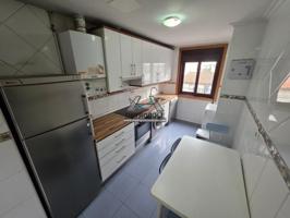 Vivienda amueblada con plaza de garaje photo 0